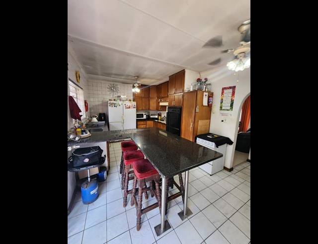 4 BEDROOM HOUSE FOR SALE IN VERWOERDPARK